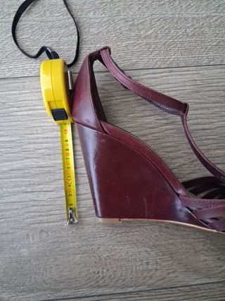 Sandalias Zara Piel Granate 41