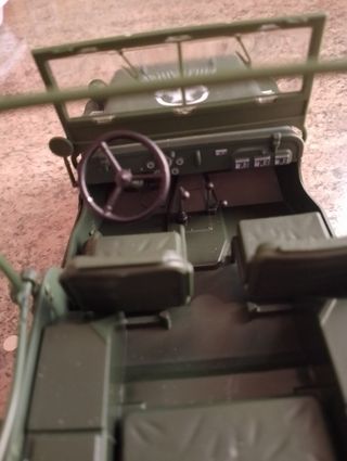 Jeep Militar Willis 1/18