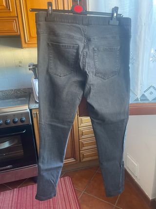 Pantaloni H&M neri