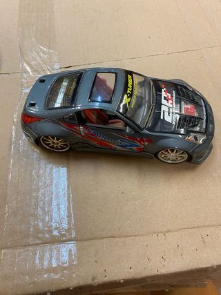 Coche Nissan GTR 20º Aniversario