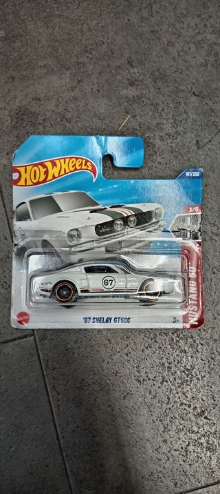5 Hot Wheels Mustang - NUOVI