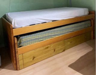 Litera de madera de pino con colchón