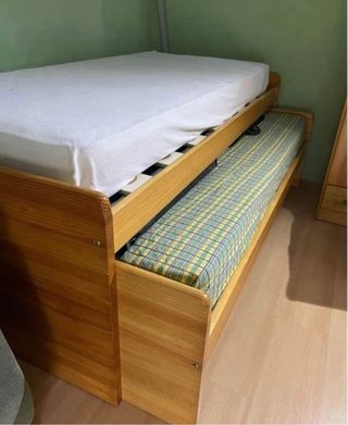 Litera de madera de pino con colchón