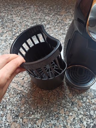 Cafetera Dolce Gusto DeLonghi