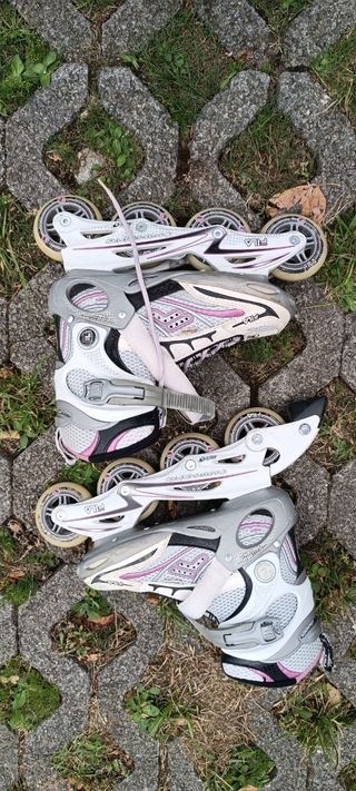 Patines Rollerblade - Talla 38

Marca Fila