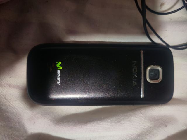 Móvil Nokia negro