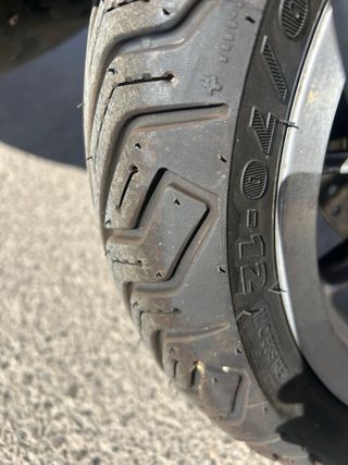 Aprilia Scarabeo negra