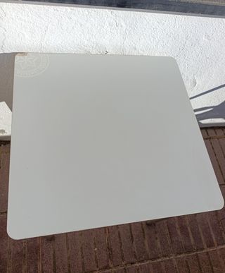 Mesa cuadrada para terraza 