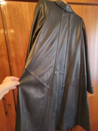 Abrigo cuero negro talla 46