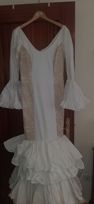 Vestido gitana blanco roto