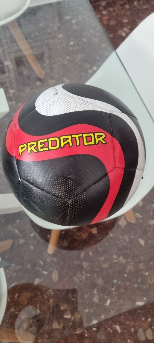 Balón Adidas Predator talla 5