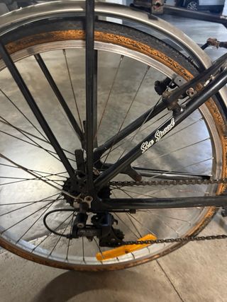Bicicleta paseo Conor