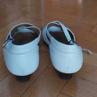 Sandalias blancas