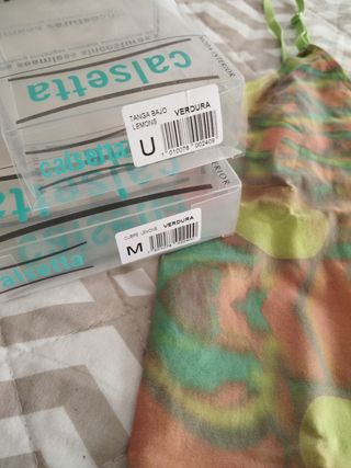 Calzedonia - Conjunto interior multicolor talla M
