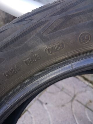 3 Neumáticos Continental 235/50R19 99W