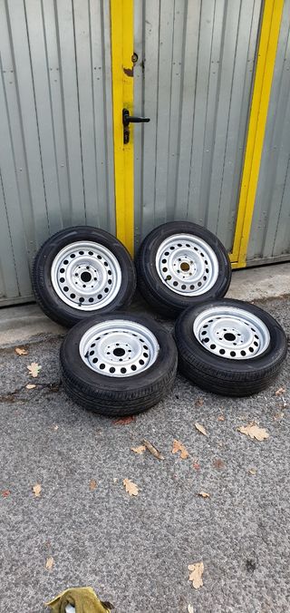 4 Llantas 175/65/13 80T 4x100
Seat vw