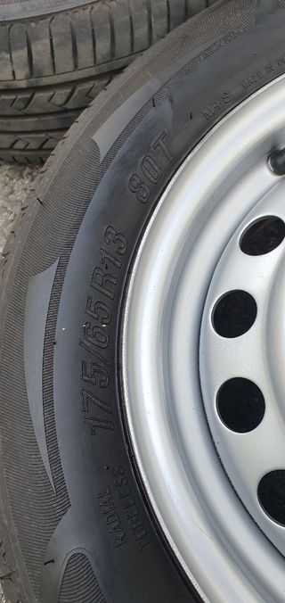 4 Llantas 175/65/13 80T 4x100
Seat vw