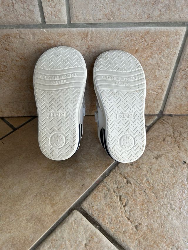 Scarpe bimbo pelle - Numero 22