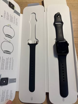Apple Watch SE negro - Correa extra
