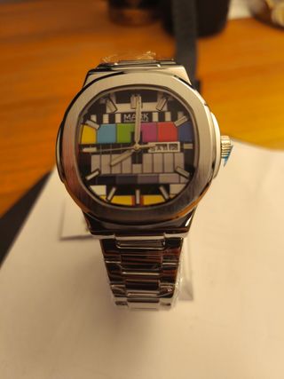 Orologio TV al quarzo | Multicolore