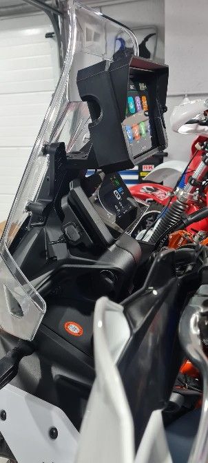 Carpuride W702/Pro ( Soporte Especial KTM)