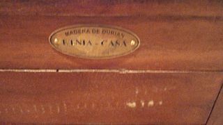 Mueble recibidor madera