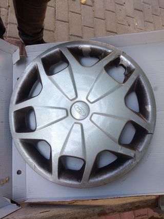 Tapacubos Ford Transit - 1 ud.