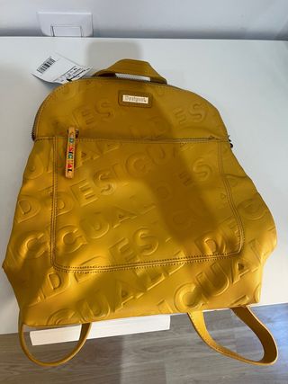 Mochila Desigual Amarilla Nueva