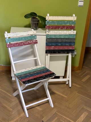 2 Sillas plegables de madera