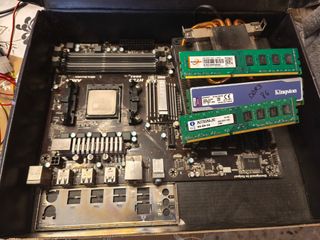  AMD FX 8350 + RAM  + disipador+regalo Placa base
