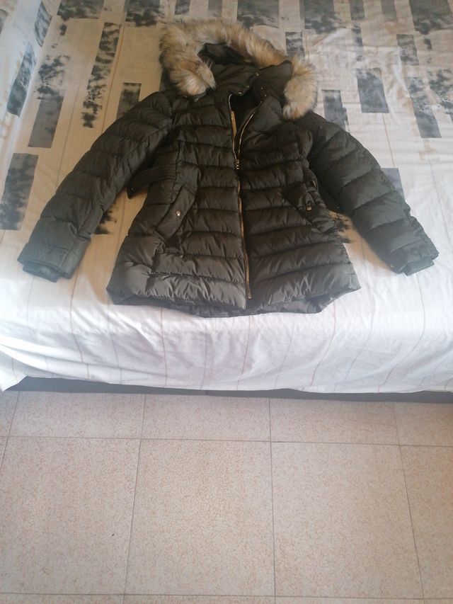 Chaqueta Zara verde oliva mujer