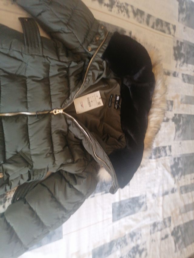 Chaqueta Zara verde oliva mujer