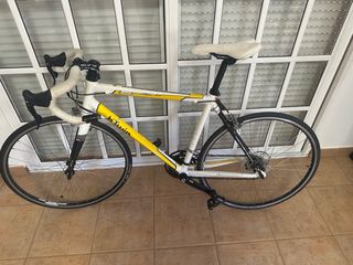Bicicleta carretera niño btwin