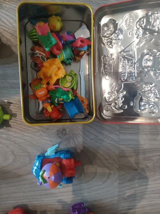 Super Zings - Lote 22 (40 figuras)