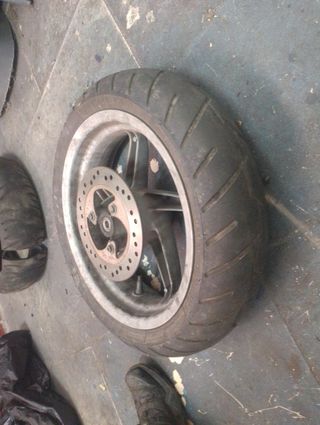 Rueda delantera Aprilia SR 49cc