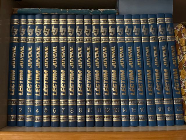 Lectum Juvenil - 20 volumi