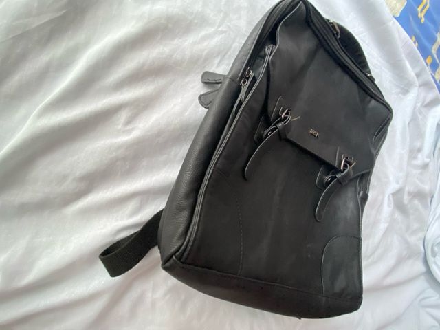 Mochila negra MSK - Práctica nueva
