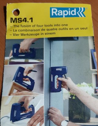 Grapadora multiusos con grapas y clavos