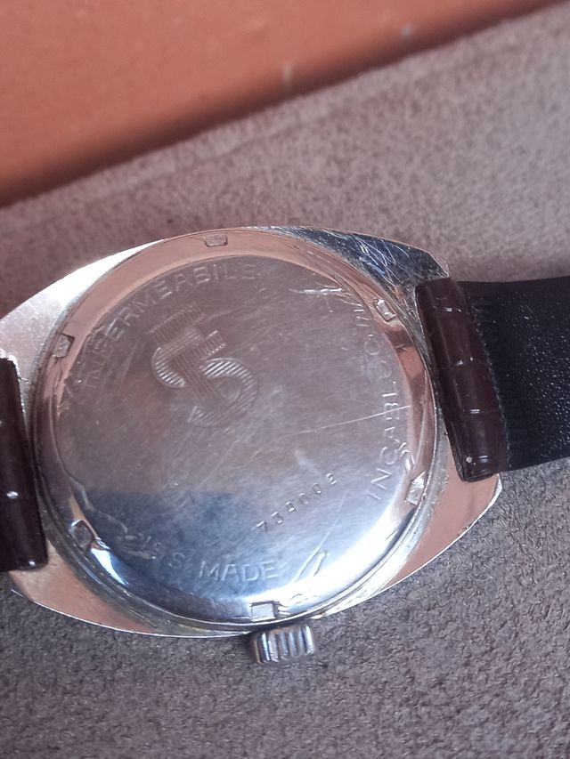 Reloj Perseo Railking Antimagnético