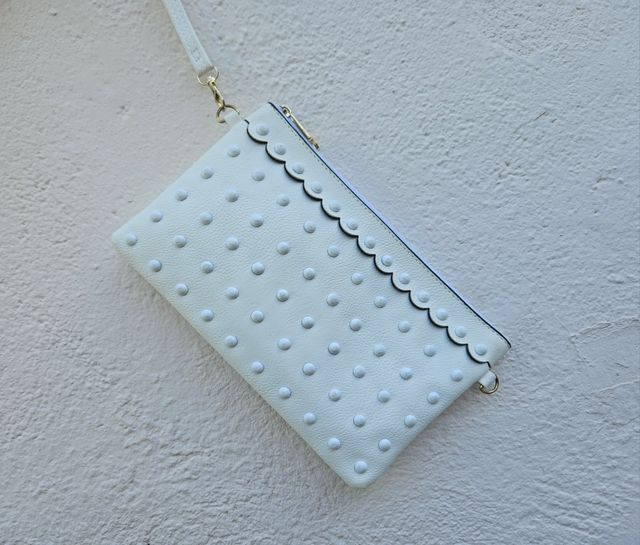 Bolso blanco pequeño