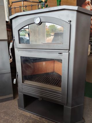 Estufa leña rinconera con horno