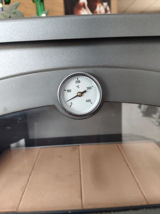 Estufa leña rinconera con horno