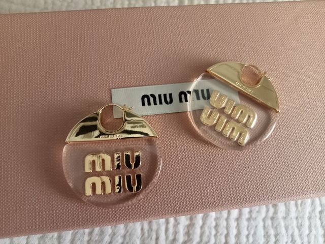 Pendientes Miu dorados