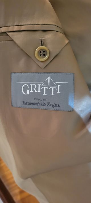 Traje beige Ermenegildo Zegna t50 italiana