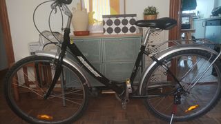 Bicicleta paseo negra
