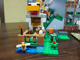 LEGO Minecraft Granja Pollos 21140