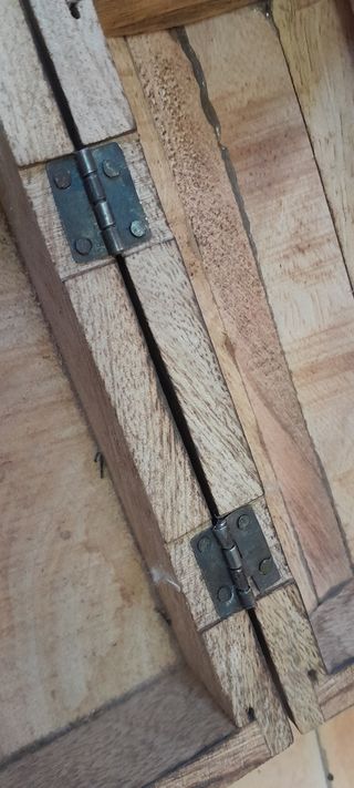 Joyero madera tallada 