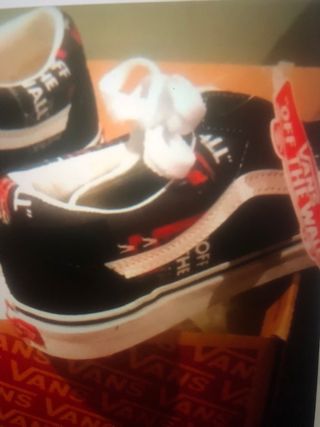Zapatillas Vans mujer


 