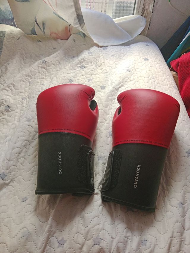 Guantes boxeo Outshock rojos