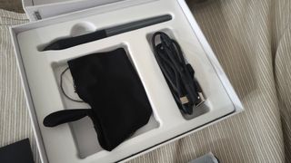 Tableta Gràfica 
Huion HS64 + Regalo